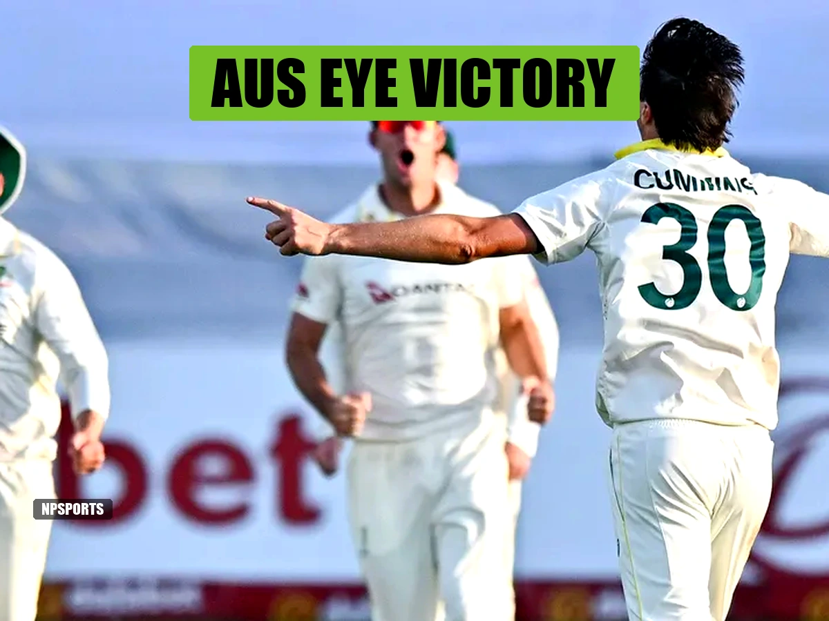 Pat Cummins and Australian teammates celebrate South Africa wickets on Day 4 of 1st Test at Kingsmead Durban